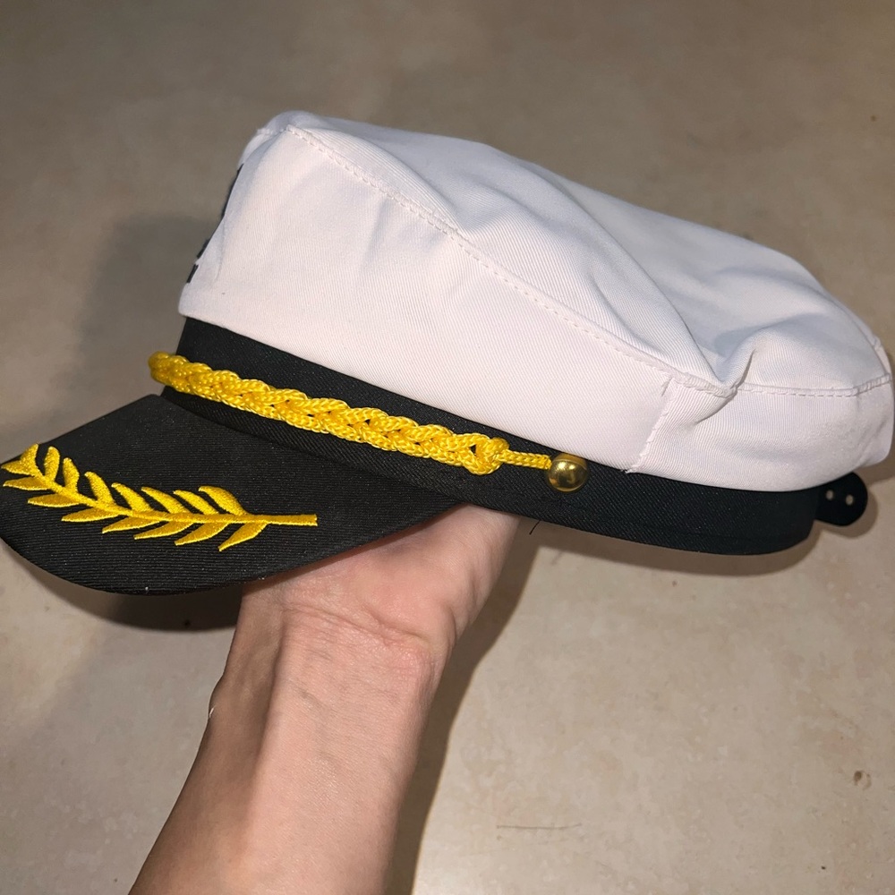 Adjustable Captain Hat With Yellow Embroidery - image 2